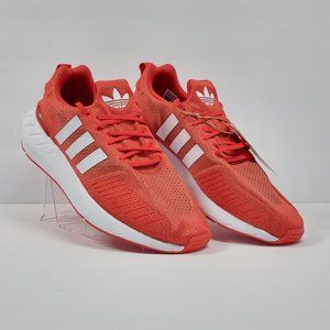 NWT-ADIDAS swift run 22 athletic shoes Sz 12